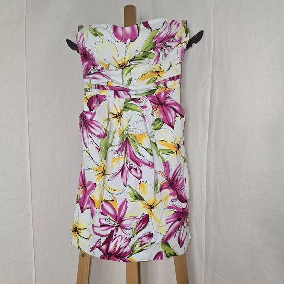 Snap Juniors Strapless Pink, White, Yellow Floral Dress With Pockets Size 11 - Picture 1 of 5